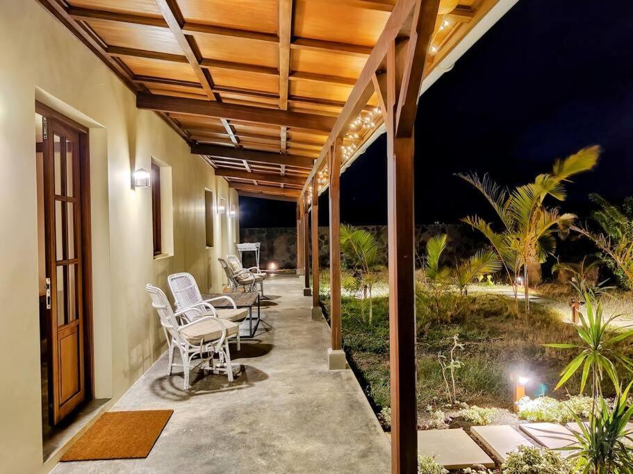 Lakaz Kannell - Vanilla Lodge, Secluded Outside Bath & Shower Infinity Pool Cap Malheureux Buitenkant foto