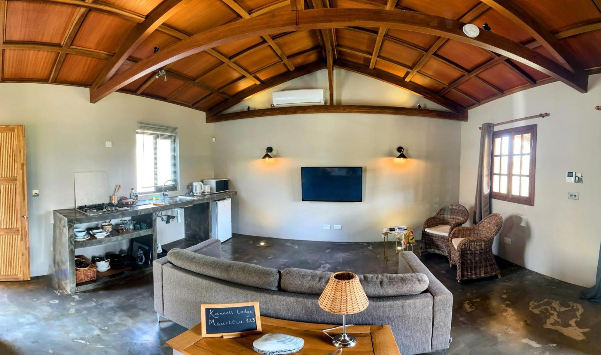 Lakaz Kannell - Vanilla Lodge, Secluded Outside Bath & Shower Infinity Pool Cap Malheureux Buitenkant foto
